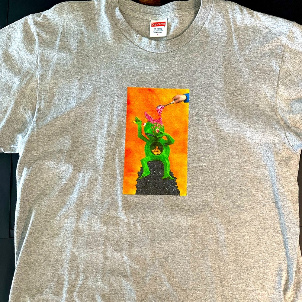Supreme T-Shirt